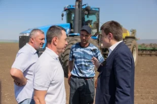 Глава региона пообщался с сельскими тружениками.