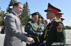 Губернатор В. Хоценко лично вручил несколько дипломов.