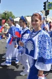 Участники исполняли национальные песни и танцы, демонстрируя культурное многообразие региона.