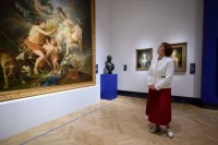 Первыми выставочные залы филиала главной столичной галереи посчастливилось посетить журналистам.