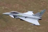 Истребитель Typhoon.