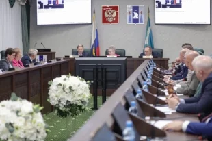 Заседание Сахалинской областной Думы.