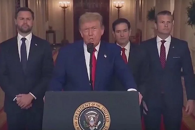 Дональд Трамп во время выступления с обращением к нации после удара по Ирану.
