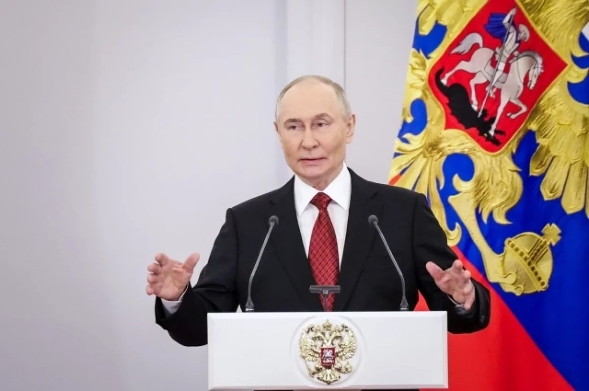 Путин: в прежних учебниках истории было все что угодно, кроме правды