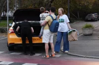 Цены на поездки в такси выросли вдвое. И хорошо, если машина вообще приедет.