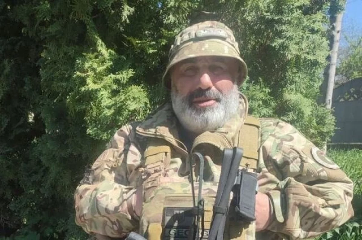Главаря грузинских наемников ВСУ Надирадзе могли отравить кофе в Киеве