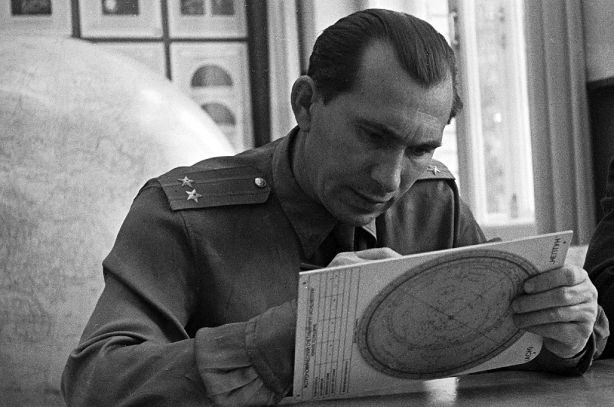 Авиационный «батя». Как Павел Беляев помог Леонову в открытый космос выйти
