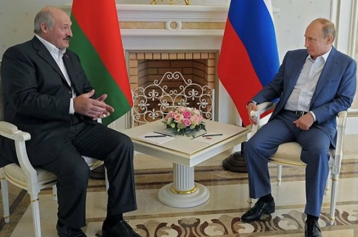 Путин и Лукашенко обсудили подготовку к заседанию ВЕЭС в Минске