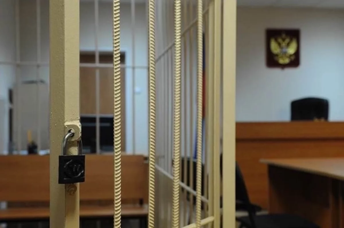 Суд оставил в силе арест редактора URA.RU Аллаярова по делу о взятке