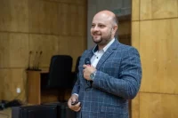 Один из учредителей Ассоциации специалистов зелёной инфраструктуры юга Евгений Романюта.