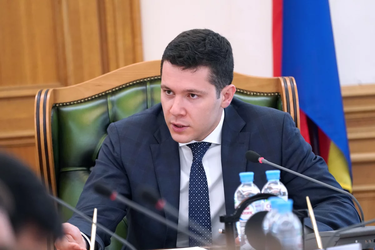 Алиханов заявил о завершении проектирования высокоскоростного поезда