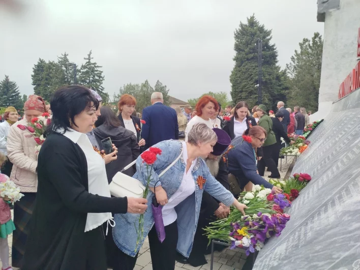 День Победы - праздник священный и дорогой сердцу каждого. 
