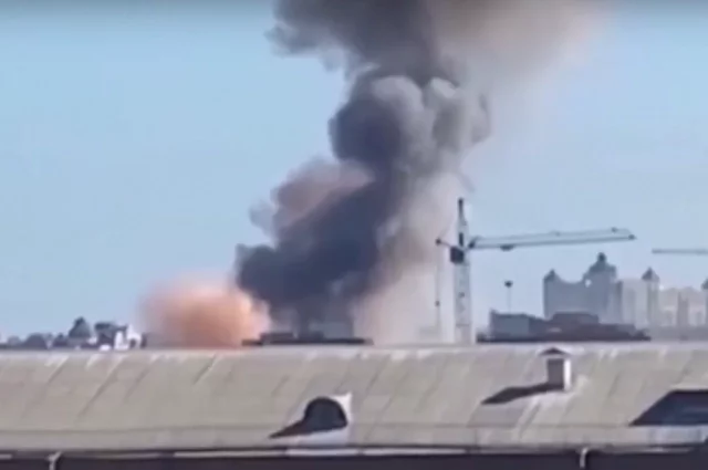 Момент удара дроном по зданию ТЦК в Полтаве. 