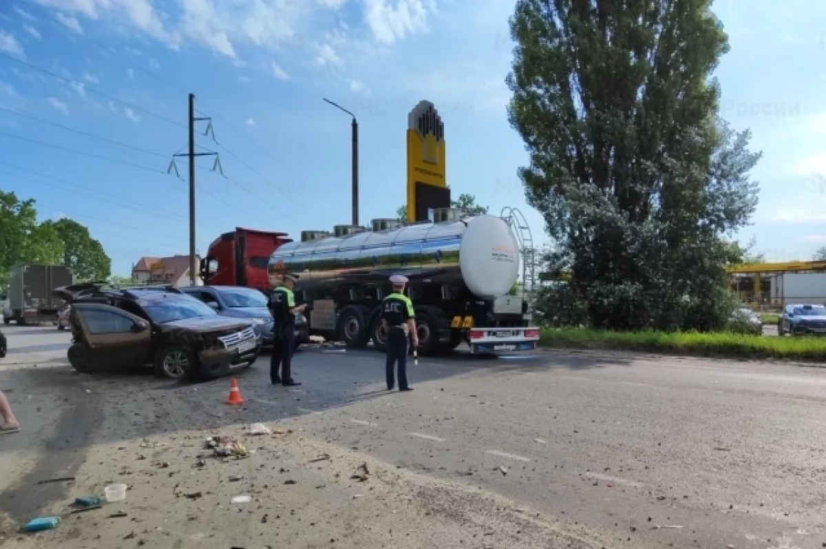 Пьяный водитель Kia Rio устроил массовое ДТП в Бежицком районе Брянска