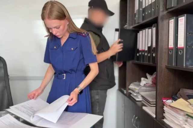 В офисе охранной фирмы поработали следователи