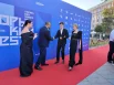 Министра культуры Нижегородской области Наталью Суханову с сыном приветствует Михаил Пореченков.