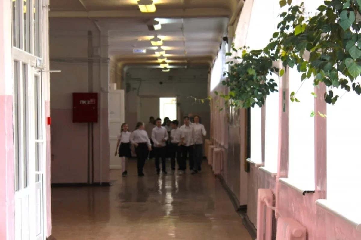 В РПЦ выступили за создание в школах классов для мальчиков и девочек
