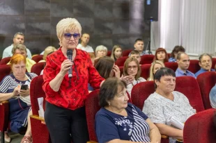 На живых встречах каждый житель Ростовской области может высказать свои идеи и предложения о том, как сделать жизнь в регионе лучше.