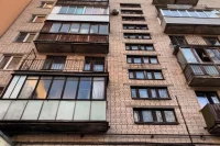 Странную записку нашли на балконе многоквартирного дома. Иллюстративное фото.