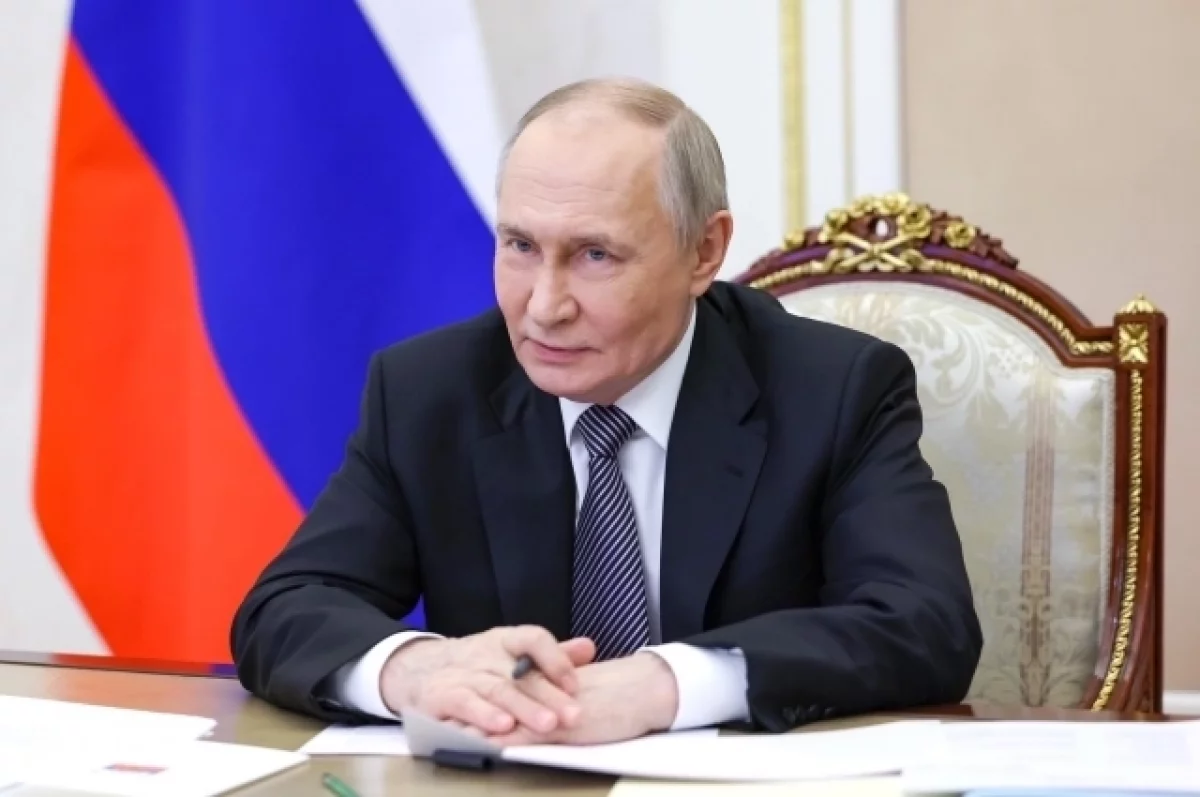 Путин наградил почетной грамотой внучку героя ВОВ генерала Панфилова