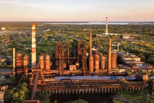 На ЛТК «Свободный сокол» выпускаются изделия высокой прочности. Согласно экспериментам, срок службы трубы большого диаметра, изготовленной на производстве, теперь составит около 180 лет!