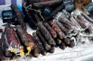 Помимо сладостей на ярмарке продавали традиционную колбасу казы по цене от 400 до 1000 рублей.