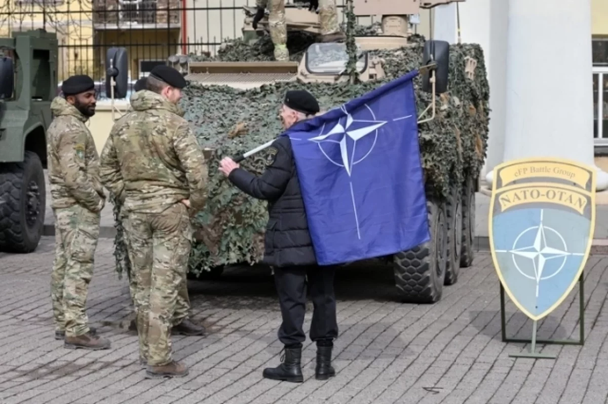 Политолог Блохин оценил вероятность прямых переговоров Путина и Зеленского