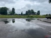 Затоплены парковки на Октябрьском проспекте.