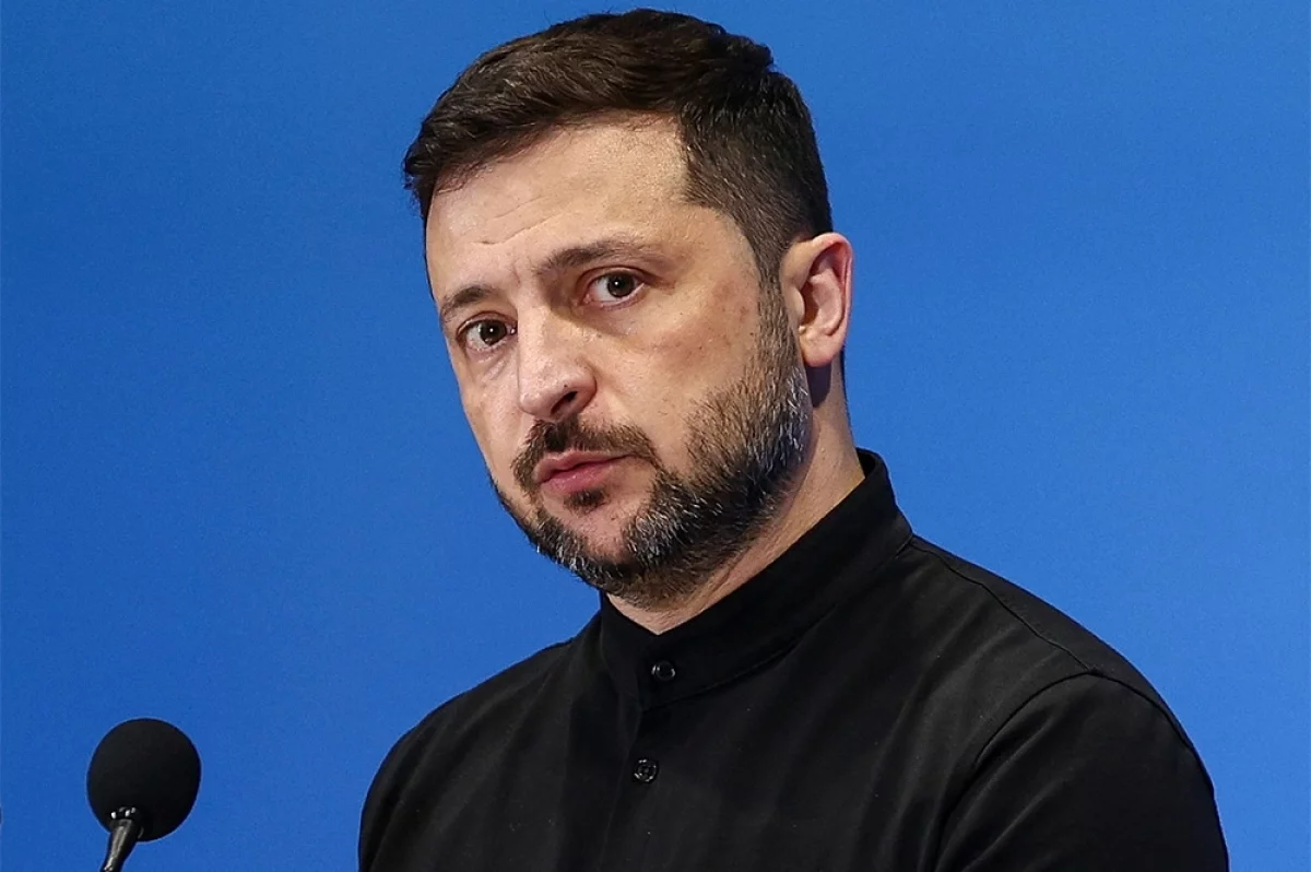 Дубинский: заявления Зеленского о якобы русских агентах в НАБУ являются фейком