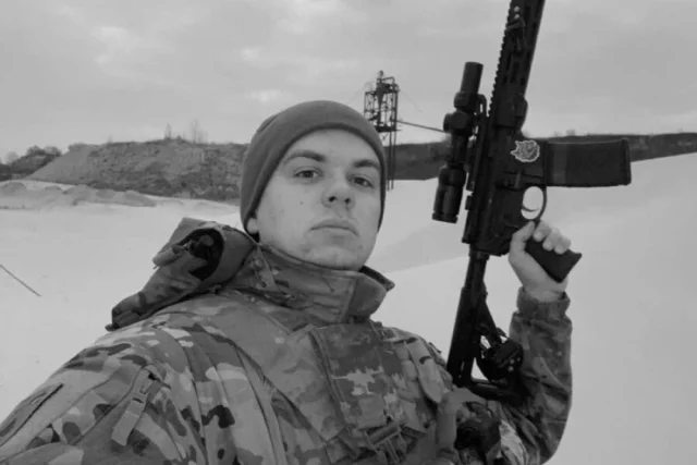 Будущий офицер Илья Подгайный родился в 1997 году.
