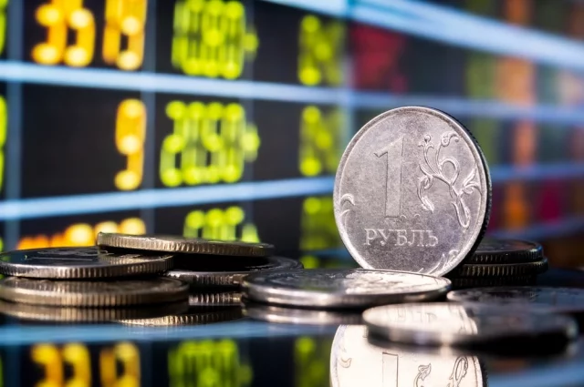 Хоть Банк России и снизил ключевую ставку сразу на 2%, но ее значение все равно остается на высоком уровне. Рублевые активы не потеряли своей привлекательности.