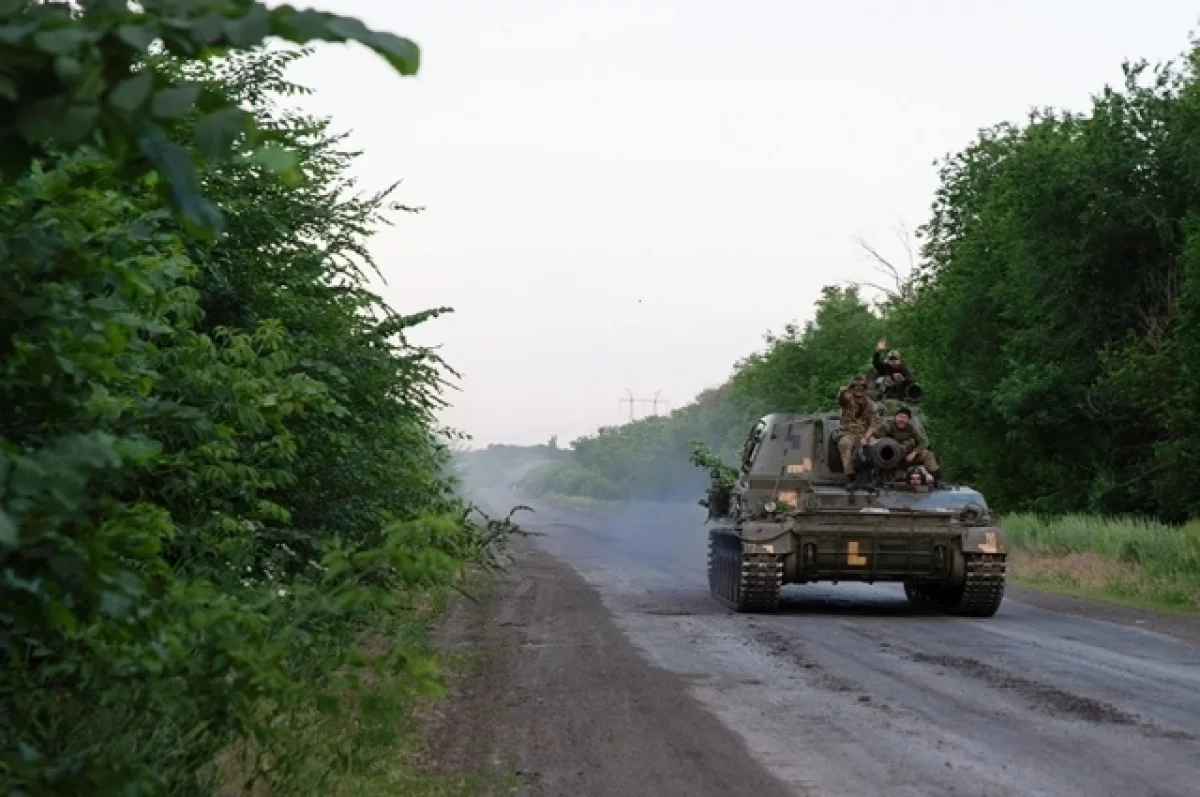Штурмовик Васильев: боевики РДК первыми сбежали из Новоторецкого в ДНР