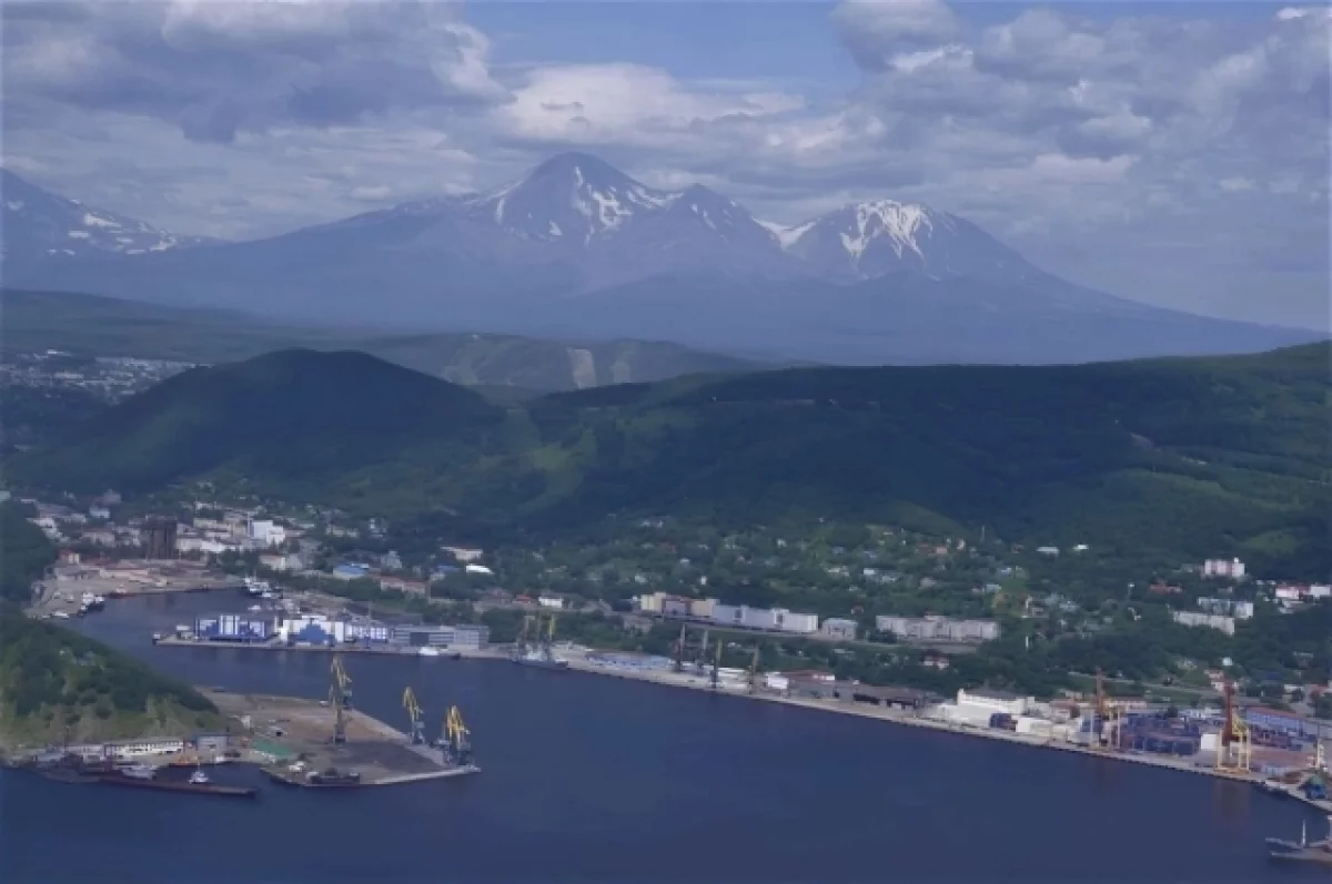 На Камчатке произошло первое за 600 лет извержение вулкана Крашенинникова