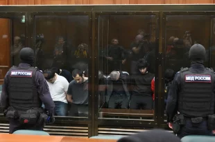 Фигуранты по делу о теракте в концертном зале «Крокус Сити Холл» в суде.