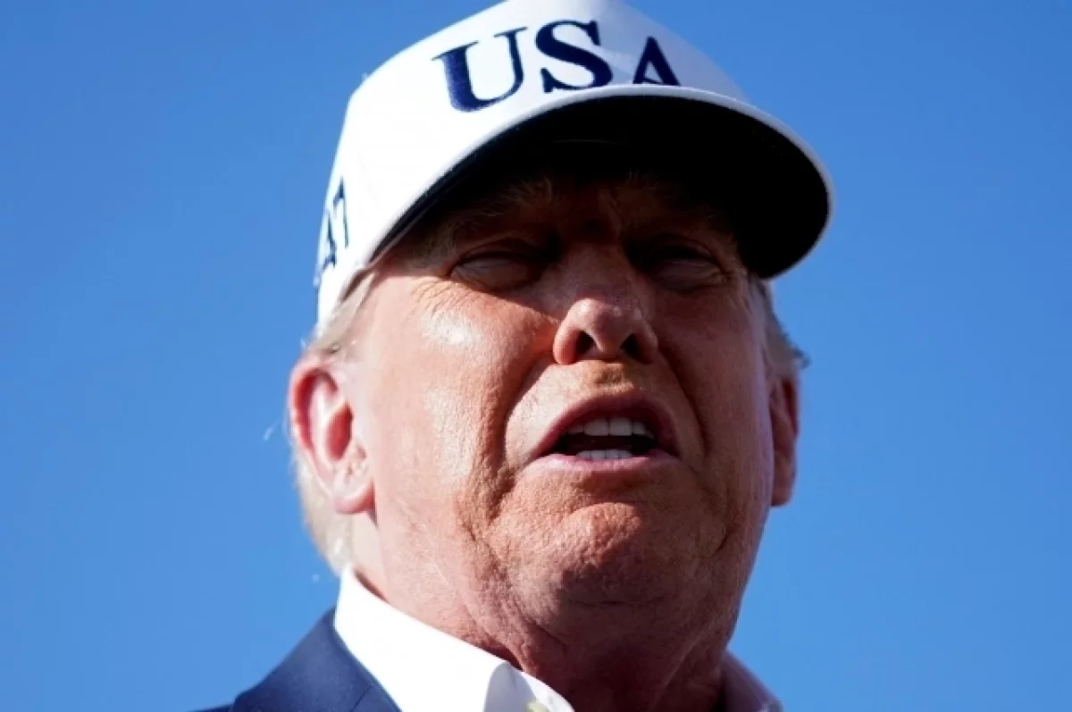 Бывший главком НАТО призвал Трампа не раскрывать секрет о «высших хищниках океана»