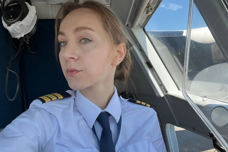 Космическая Анжелика: после полета на Луну она готовится к покорению Марса