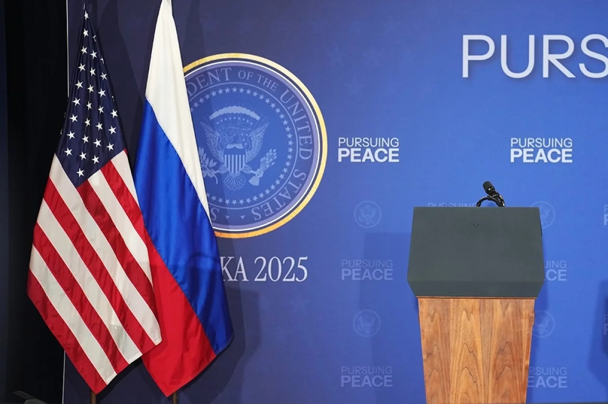 «Убрать Украину с дороги». Политолог объяснил, что мешает сделке США и РФ
