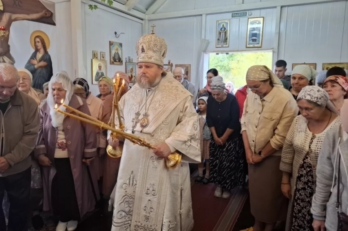 В Бийске освятили плоды урожая