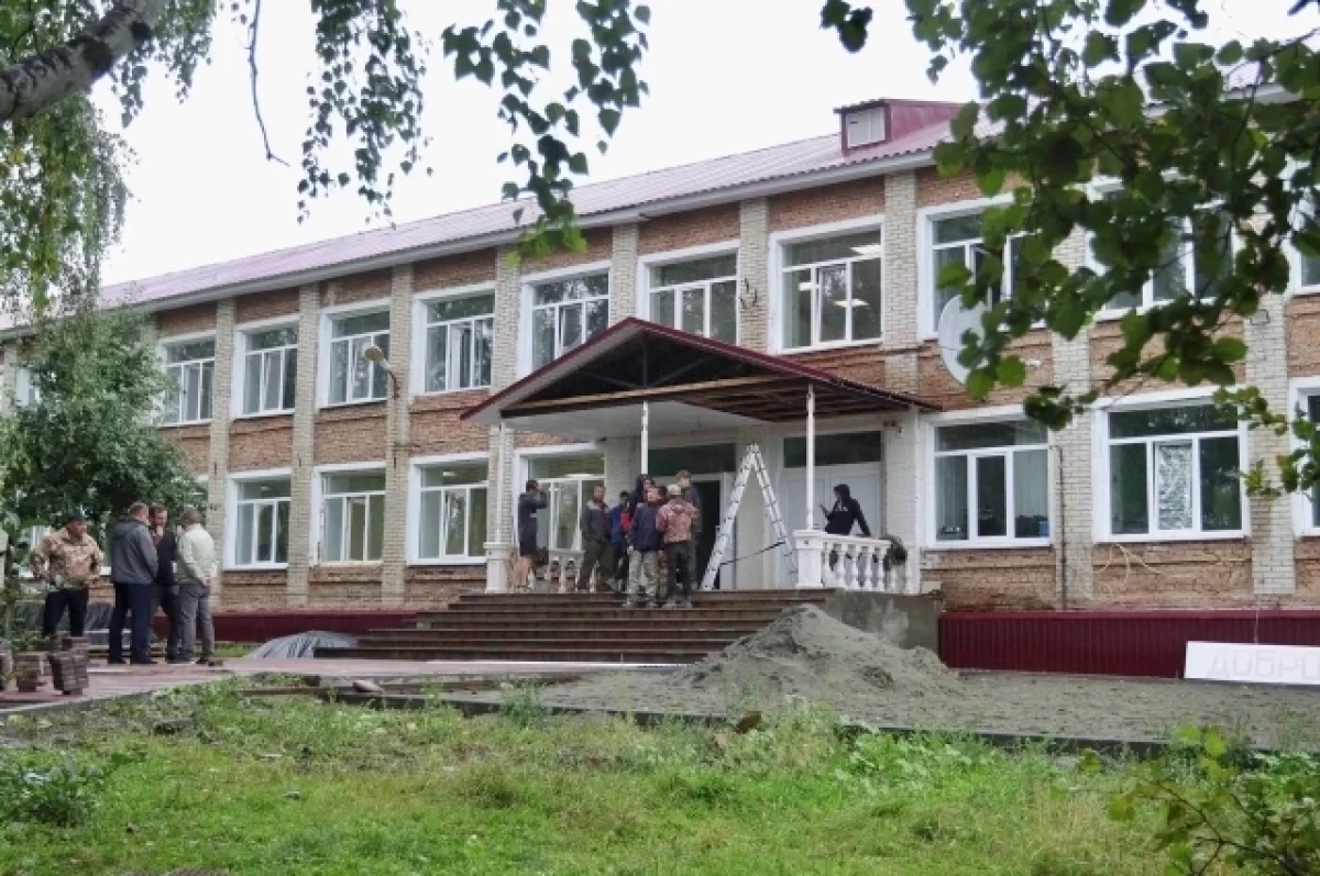 На Алтае капитально ремонтируют Огневскую школу
