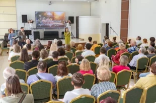 Основой праздничной программы стала акция «Библиотека приглашает друзей».