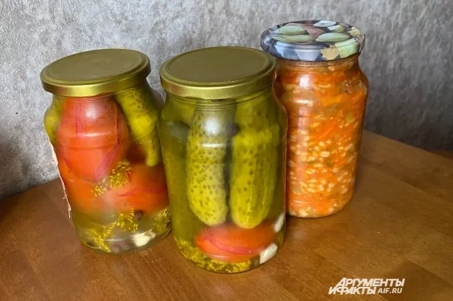Определить наличие ботулотоксина на вкус и запах невозможно.