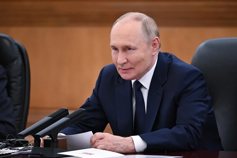Путин находится в КНР с четырехдневным визитом. 