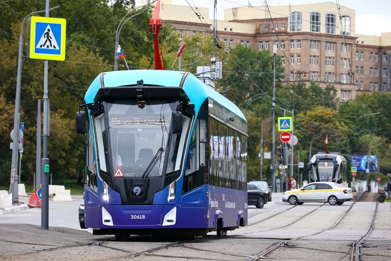 Водитель же просто наблюдал за тем, чтобы ничего не произошло.