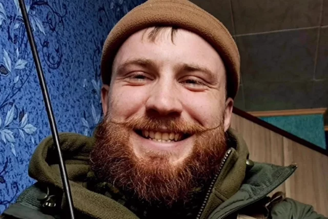 В 2014 году Комасюк поехал в зону так называемой АТО.