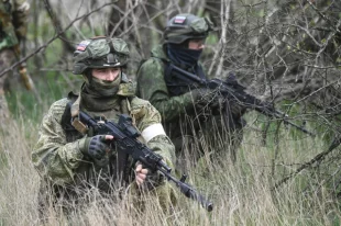 ВС РФ продолжают бои в районе Покровска.
