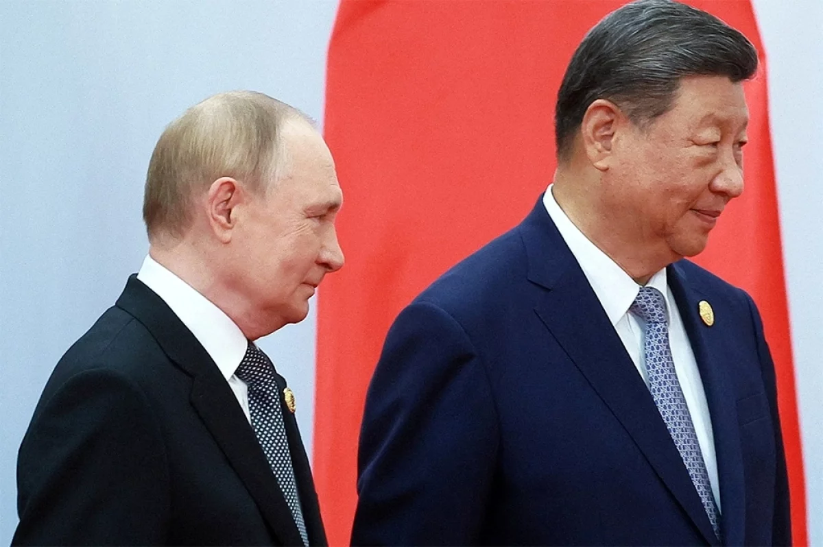 Союз медведя и дракона. Китайские СМИ: Путин трижды спас Пекин