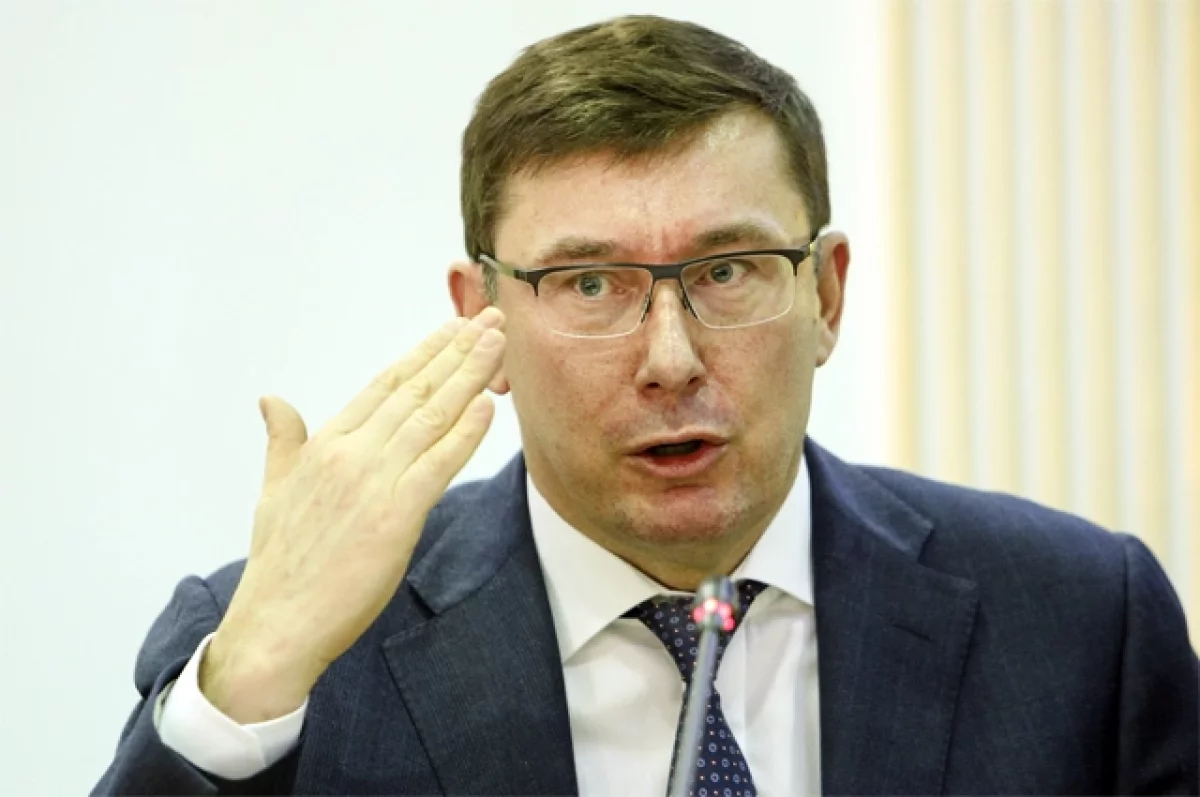 «Агенты Кремля». На Украине призвали следить за семьями убитых солдат ВСУ