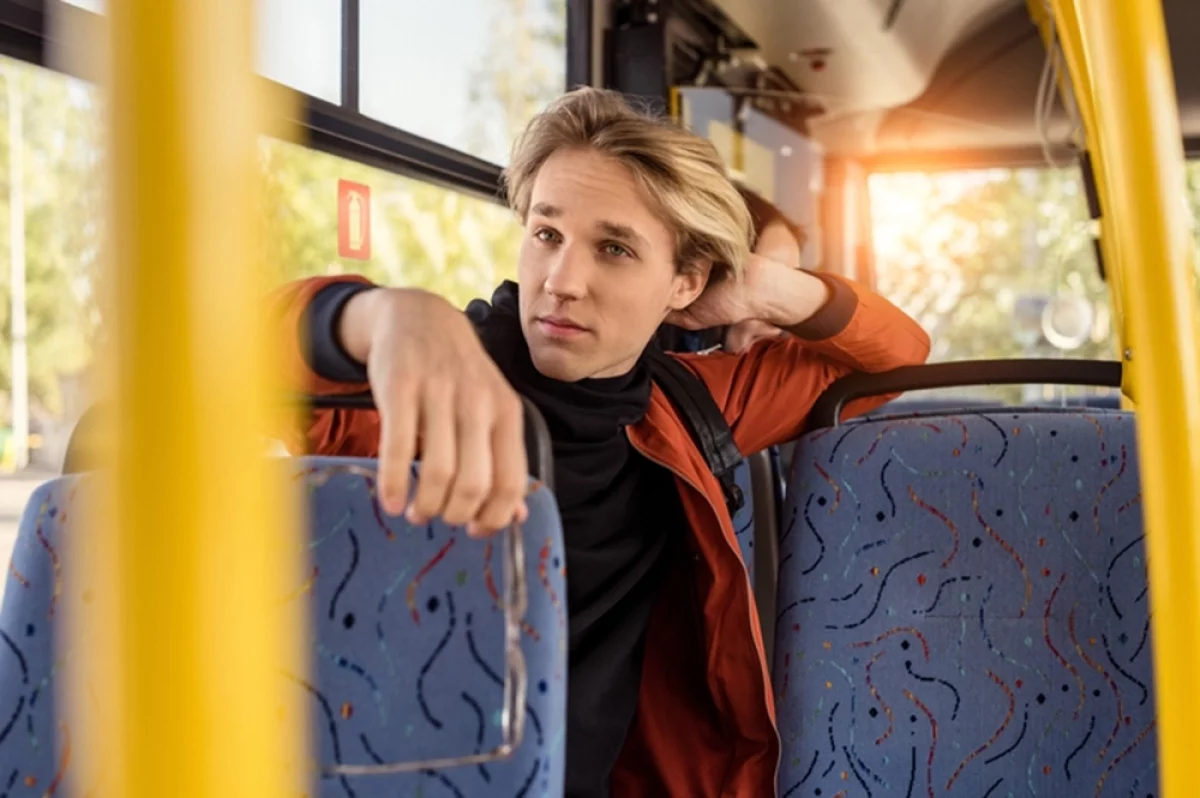 Страна без будущего. Молодежь 18-22 лет массово побежала с Украины