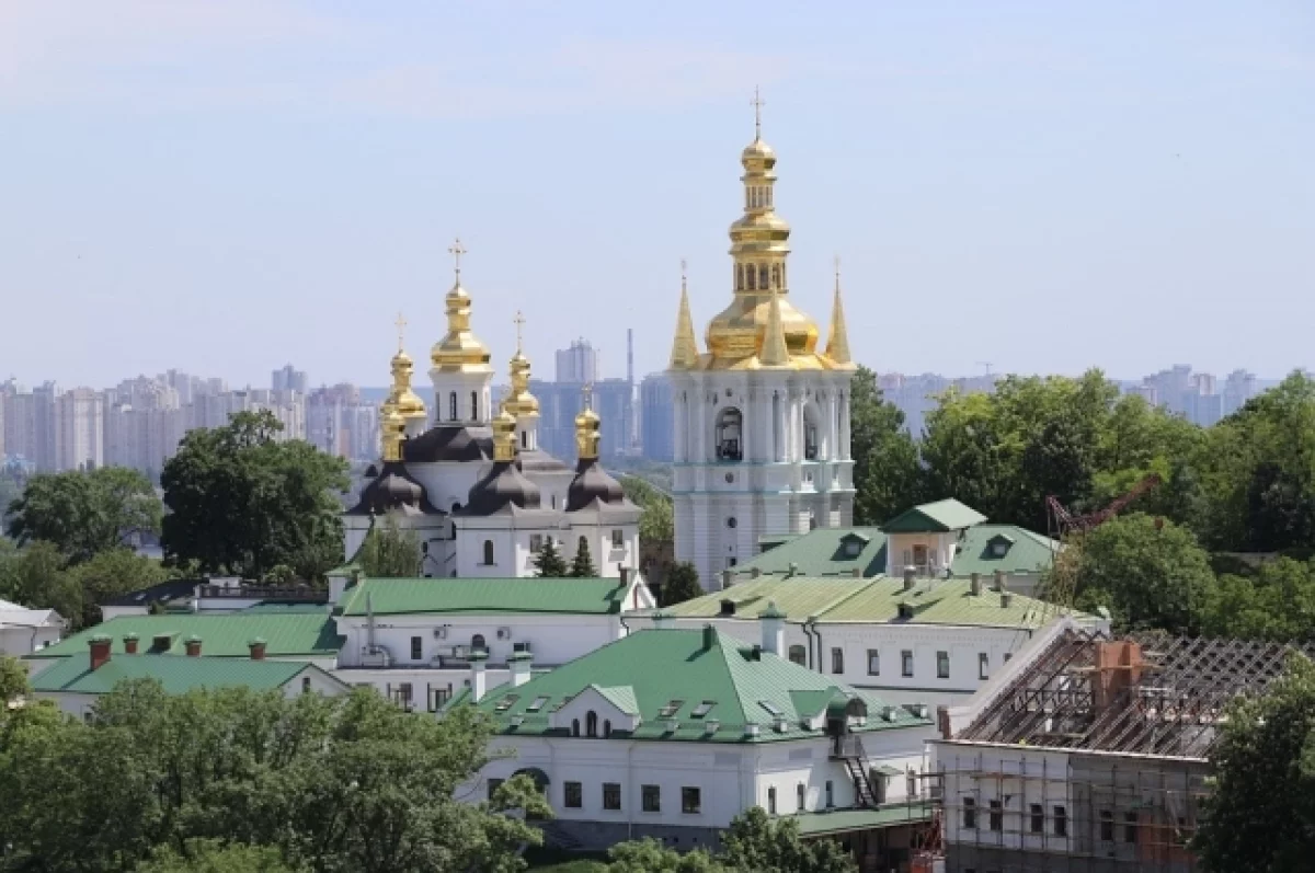 Украинские военкомы задержали иеромонаха Киево-Печерской лавры