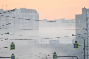 Именно низкая видимость представляет наибольшую опасность при таких туманах.